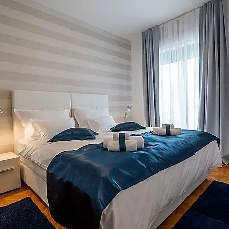 Solis Hotel 4*