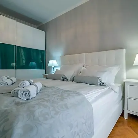 Solis Hotel 4*